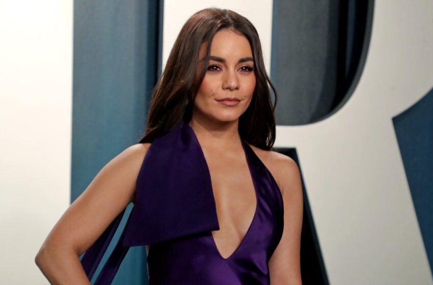  Vanessa Hudgens Net Worth 2022, Career, Personal Life